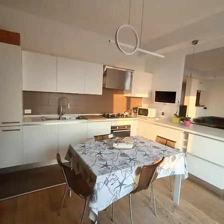 Finestra Sul Mare Erice- A Window On The Sea Apartment Erice