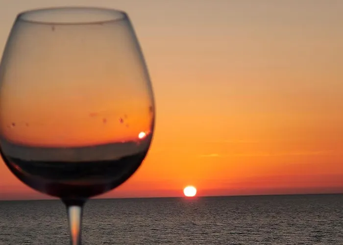 Apartment Finestra Sul Mare Erice- A Window On The Sea *